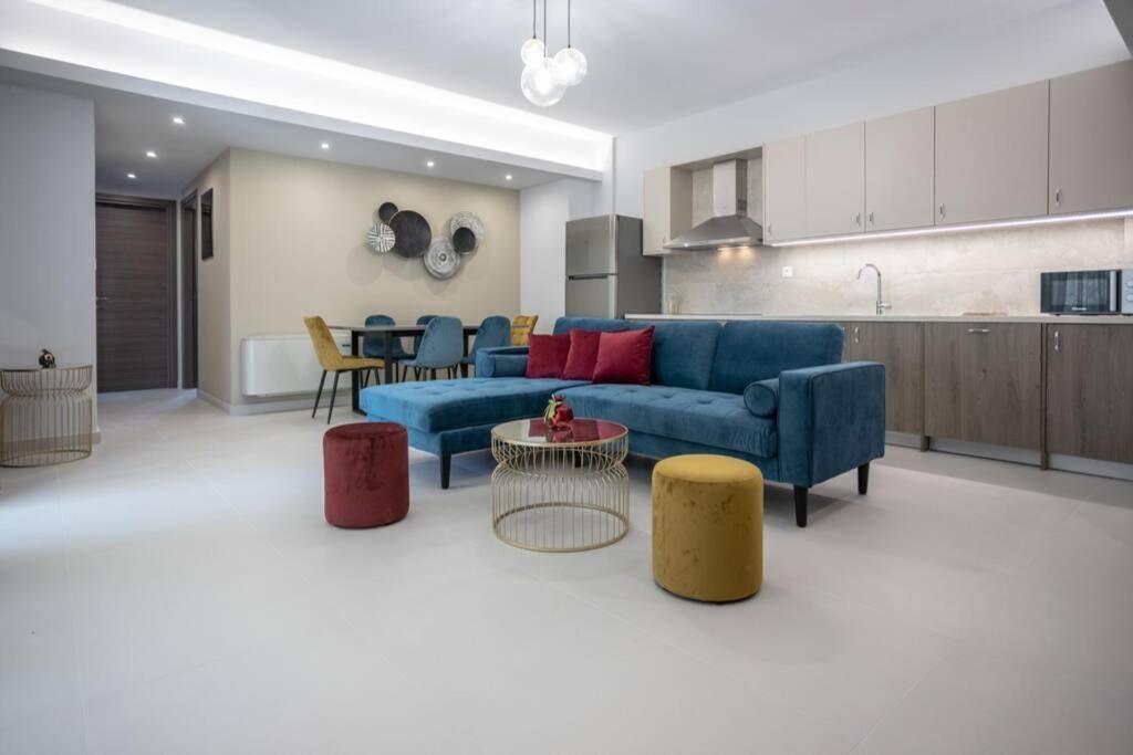 Mela Luxury Apartments Maroulas Luaran gambar
