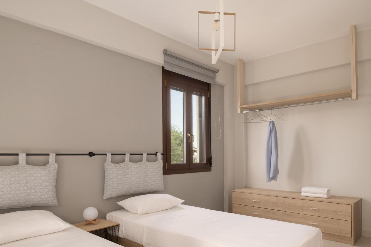 Mela Luxury Apartments Maroulas Luaran gambar